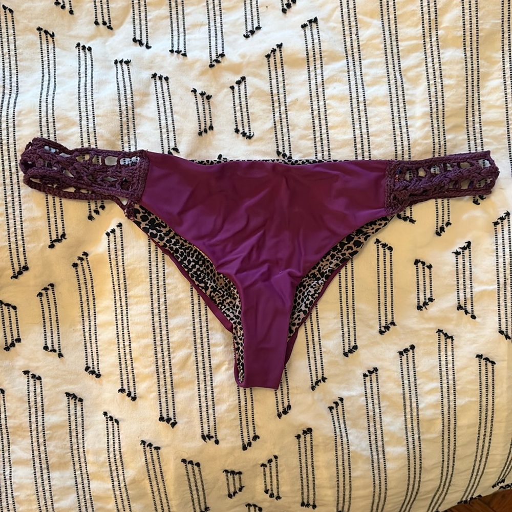 Acacia swimwear swim bottoms size XS/S